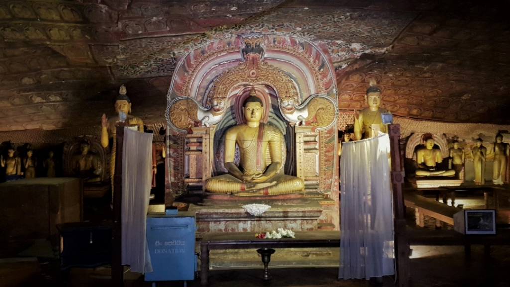 Sri Lanka Dambulla caves
